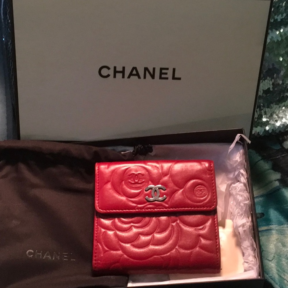 Chanel  Camellia Wallet